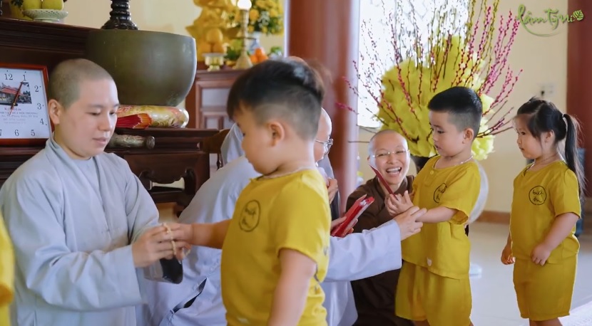 du xuân đầu năm 2026